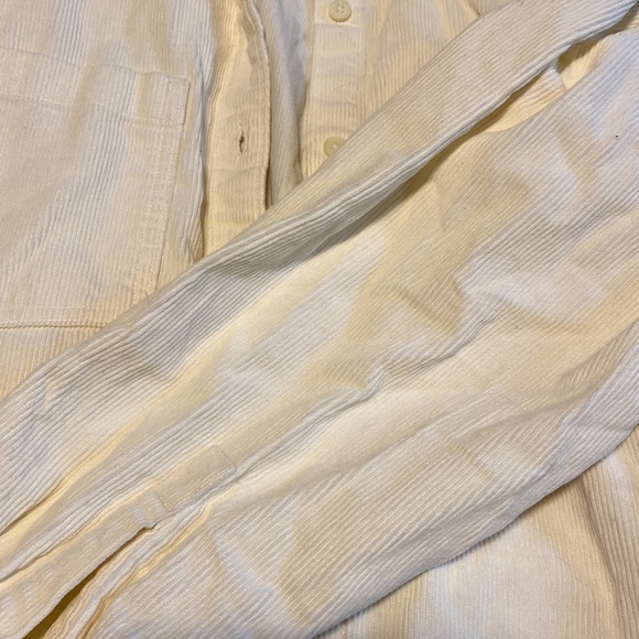 Levi’s corduroy cream button up top - Picture 2 of 5